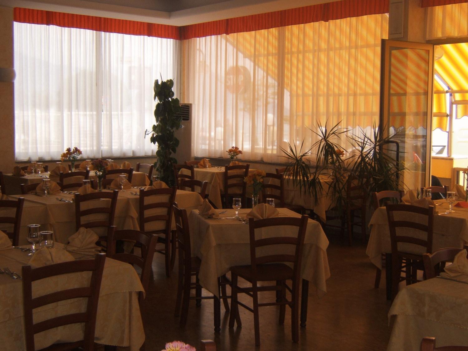 Hotel Delfino Laigueglia Exterior photo